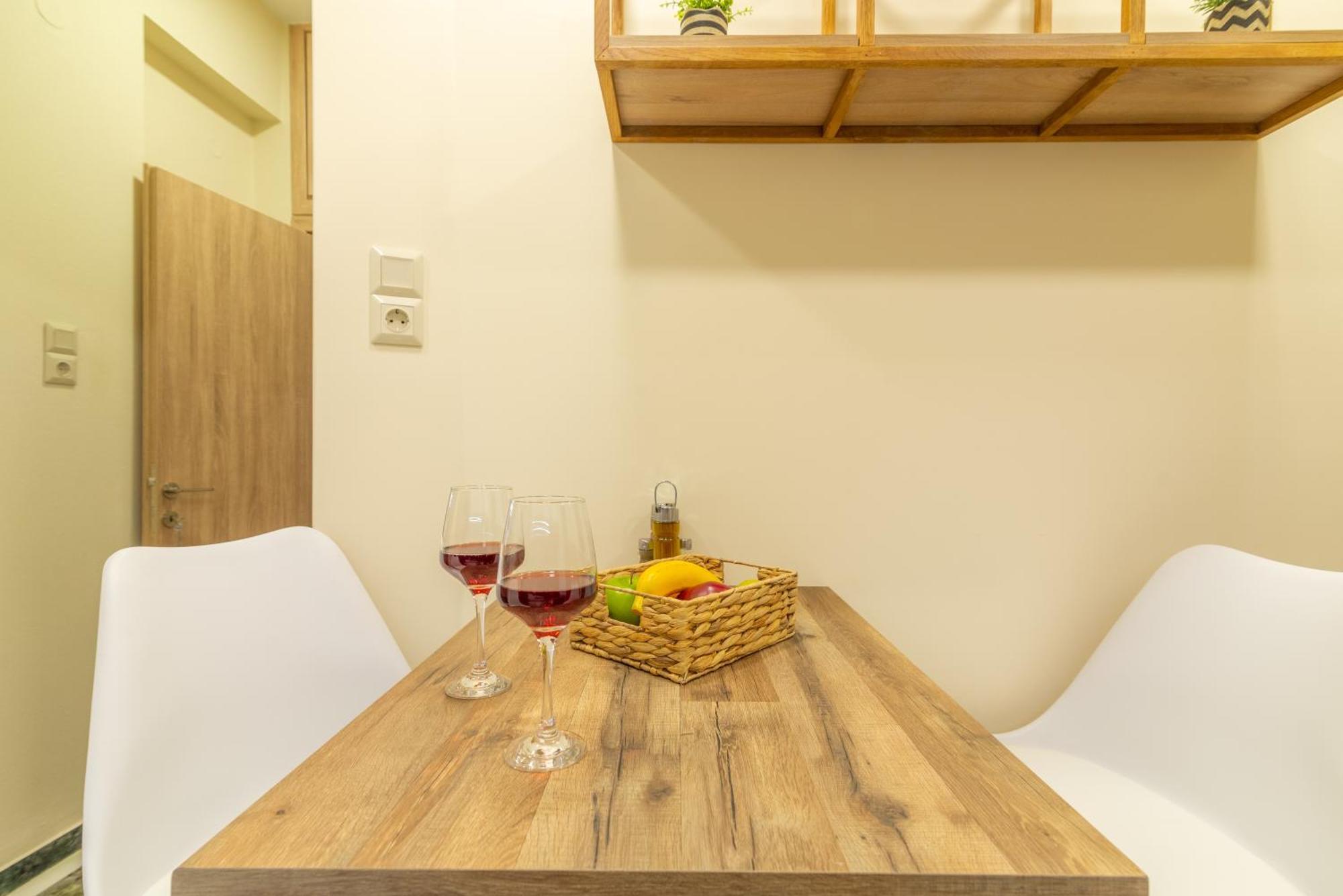 New Renovated Apt In City Center Heraklion  Luaran gambar